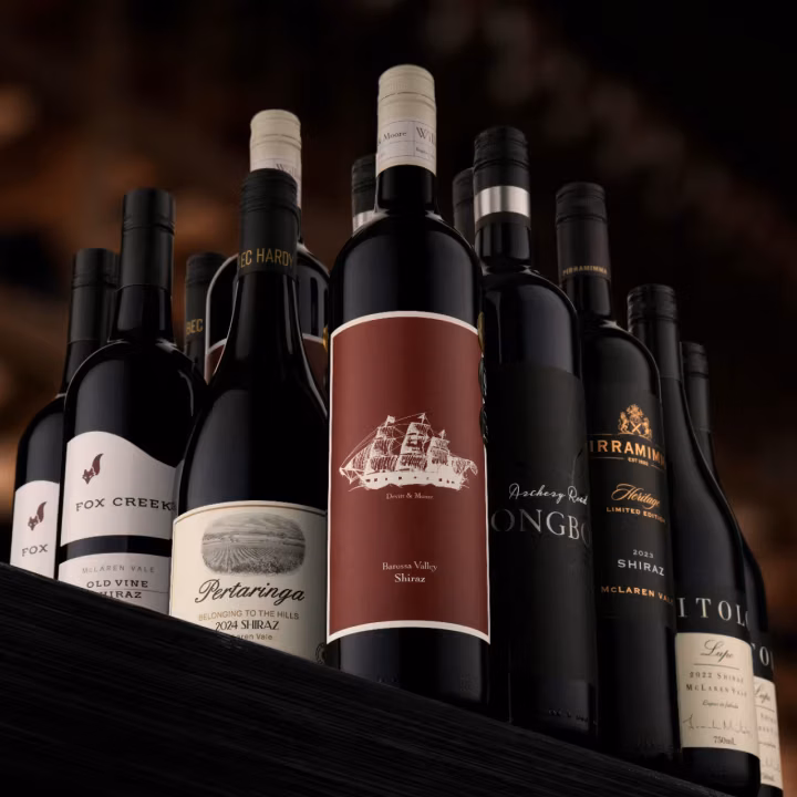 vinomofo-bottle-images/VM001822_Bestselling_Shiraz_20.0_720x720